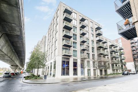 2 bedroom apartment for sale, 4 Cunningham Avenue, Royal Wharf, E16