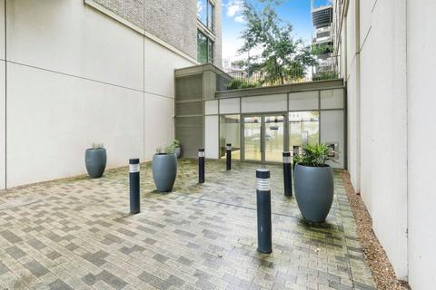 2 bedroom apartment for sale, 4 Cunningham Avenue, Royal Wharf, E16
