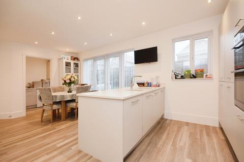4 bedroom detached house for sale, Jewitt Way, Witham, CM8