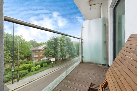 undefined, Newgate, Croydon, CR0