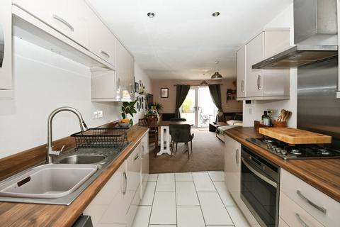 undefined, Canal Court, Saxilby. Lincoln, LN1