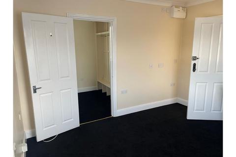 undefined, Blunt Road, South Croydon, CR2
