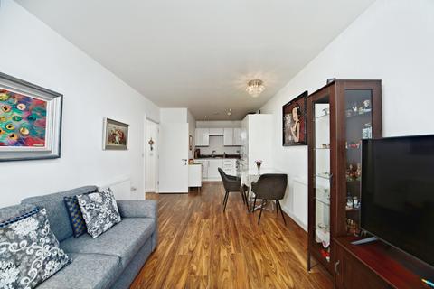 21 Whitestone Way, Croydon, CR0