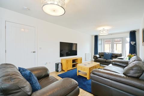 4 bedroom detached house for sale, Stirling Road, Midway, Swadlincote, DE11
