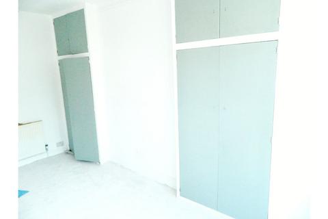 2 bedroom ground floor flat for sale, Lyndhurst Road, Hove, BN3