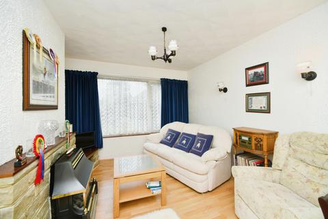 1 bedroom ground floor flat for sale, Poynings Drive, Hove, BN3