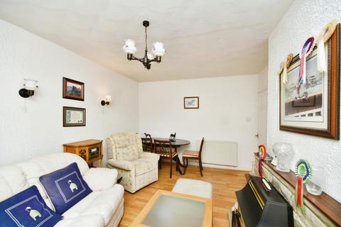 1 bedroom ground floor flat for sale, Poynings Drive, Hove, BN3