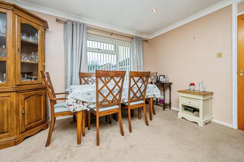 undefined, Archer Court, Stourbridge, DY9