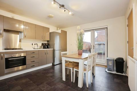 undefined, Lesnes Close, Daventry, NN11