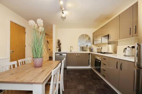 undefined, Lesnes Close, Daventry, NN11