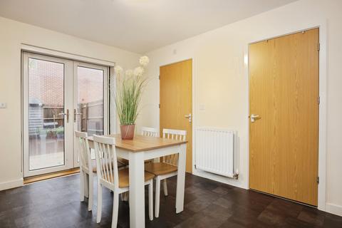 undefined, Lesnes Close, Daventry, NN11