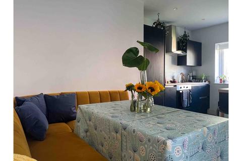 2 bedroom ground floor flat for sale, Southwood Avenue, Bournemouth, BH6