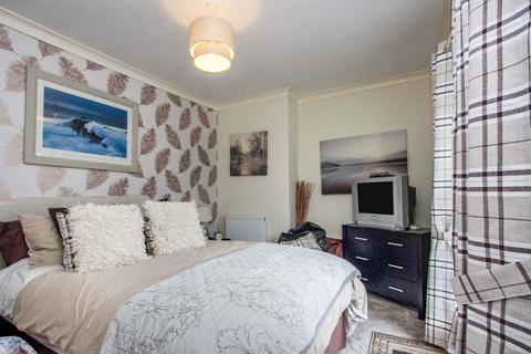 undefined, Heol Llechau, Porth, CF39