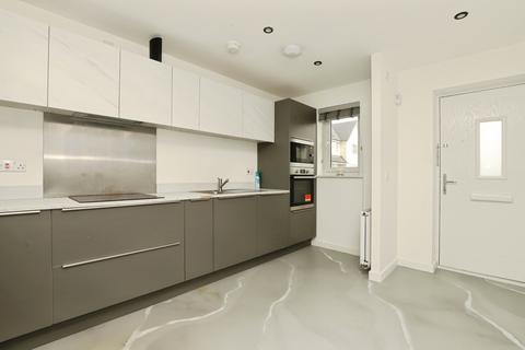 2 bedroom terraced house for sale, Catbells Drive, Glasgow, G75