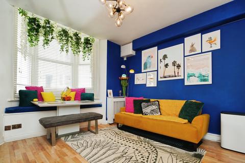 2 bedroom ground floor flat for sale, Devonshire Place, Brighton, BN2