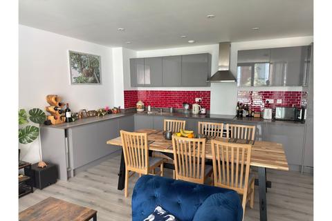 2 bedroom flat for sale, Circus Street, Brighton, BN2