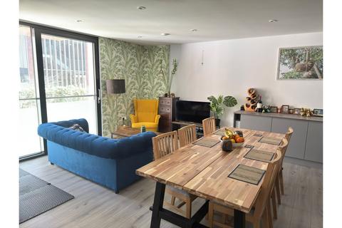 2 bedroom flat for sale, Circus Street, Brighton, BN2
