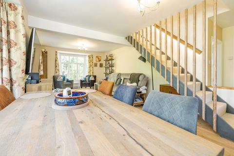 4 bedroom detached house for sale, Lincoln Road, Branston, Lincoln, LN4