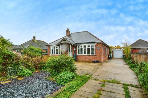 4 bedroom detached bungalow for sale, Station Road, Alford, LN13