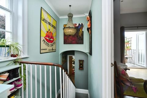 2 bedroom maisonette for sale, Richmond Terrace, Brighton, BN2