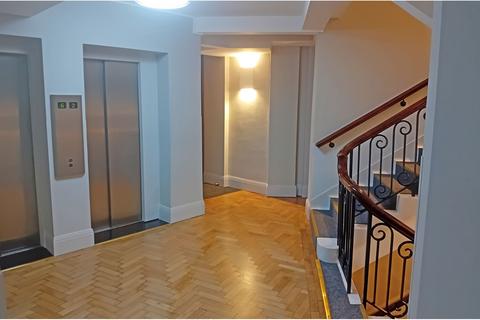 2 bedroom apartment for sale, Hillsborough Court, London, NW6