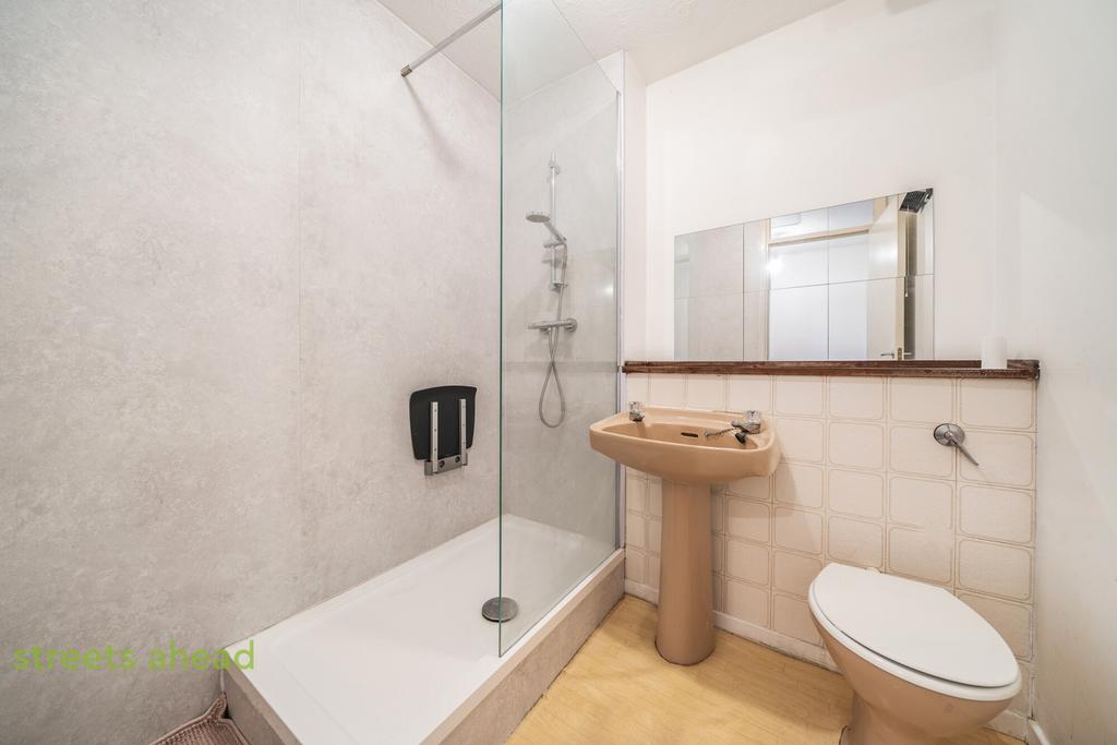 0f840fe8-dee5-4f7...