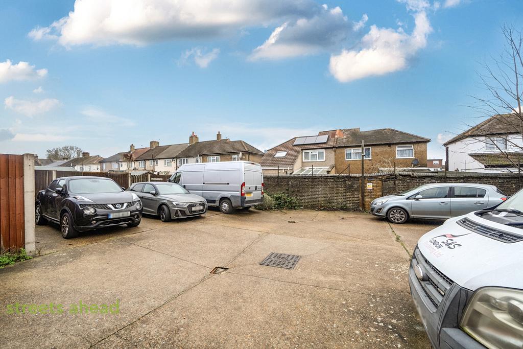 57108eee-ac76-42f...