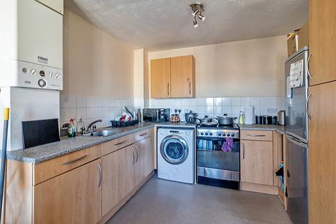 2 bedroom apartment for sale, Marine Court, Milton Keynes, MK6
