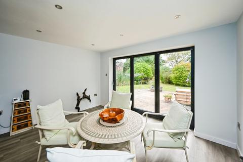4 bedroom detached house for sale, Parkhouse Drive, Alfreton, DE55