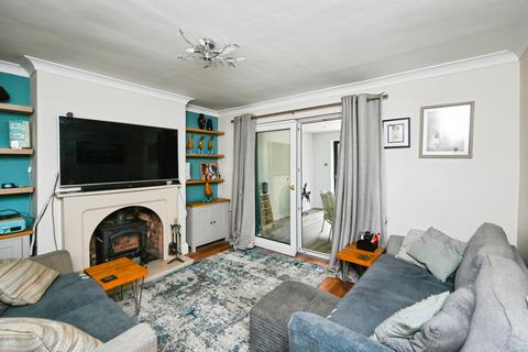 4 bedroom detached house for sale, Parkhouse Drive, Alfreton, DE55