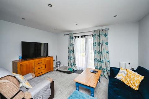 4 bedroom detached house for sale, Parkhouse Drive, Alfreton, DE55