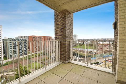 2 bedroom apartment for sale, 3 Knights Road, London, E16