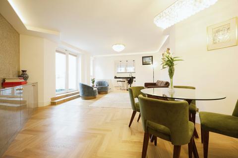 3 bedroom apartment for sale, St. Johns Wood Road, London, NW8