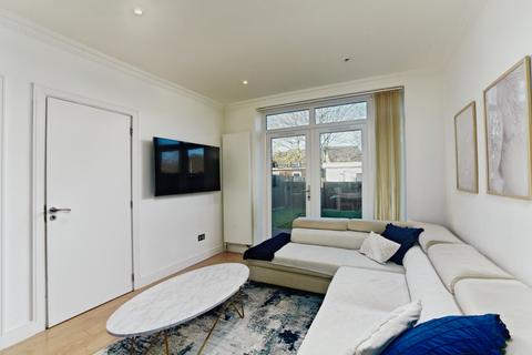 2 bedroom ground floor flat for sale, Davidson Road, Croydon, CR0