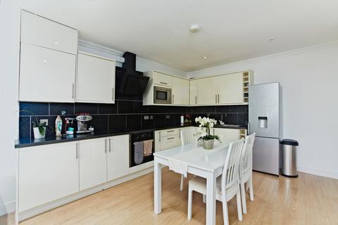 2 bedroom ground floor flat for sale, Davidson Road, Croydon, CR0