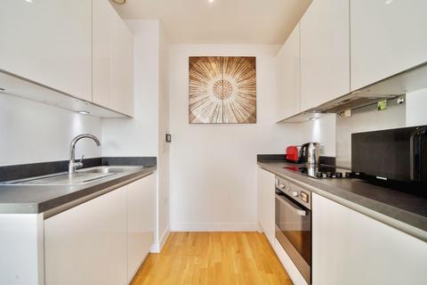 1 bedroom apartment for sale, Oak Grove, London, NW2