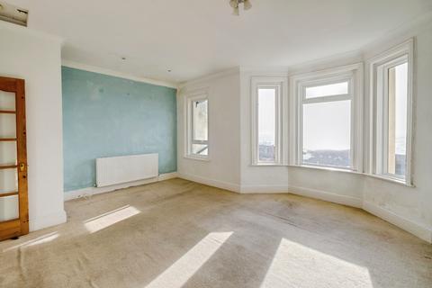 2 bedroom flat for sale, St. Catherines Road, Southbourne, Bournemouth, BH6
