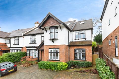 1 bedroom flat for sale, 41 Woodcote Valley Road, Purley, CR8