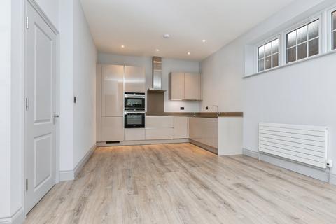 1 bedroom flat for sale, 41 Woodcote Valley Road, Purley, CR8