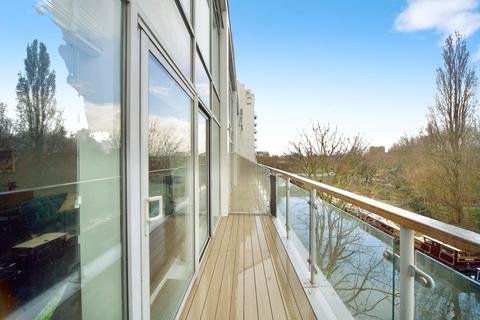 3 bedroom apartment for sale, 20 Palmers Rd, London, E2