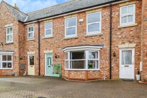 3 bedroom terraced house for sale, Elizabeth Gardens, Market Rasen, LN8