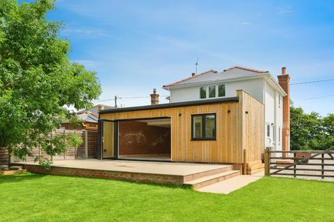 7 bedroom detached house for sale, Waltham Road, Chelmsford, CM3