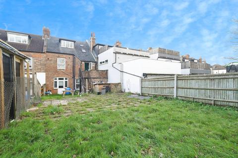 undefined, Melfort Road, Thornton Heath, CR7