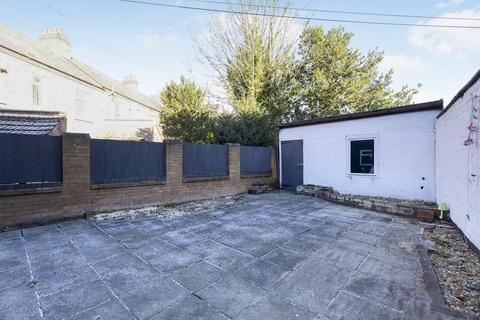 4 bedroom end of terrace house for sale, Brays Lane, Coventry, CV2