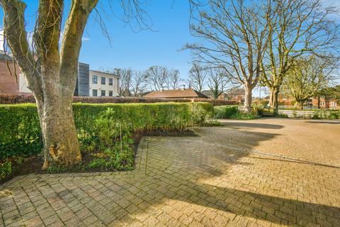 1 bedroom apartment for sale, Woodfield Drive, Harrogate, HG1