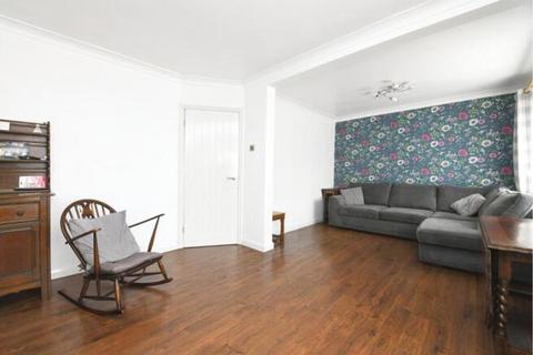 3 bedroom semi-detached house for sale, Ockelford Avenue, Chelmsford, CM1