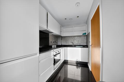 2 bedroom apartment for sale, 1 Observer Close, London, NW9
