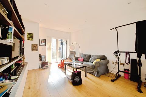 1 bedroom apartment for sale, Silverworks Close, London, NW9