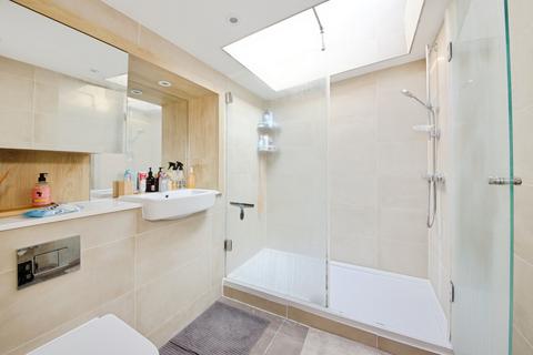 1 bedroom apartment for sale, Silverworks Close, London, NW9