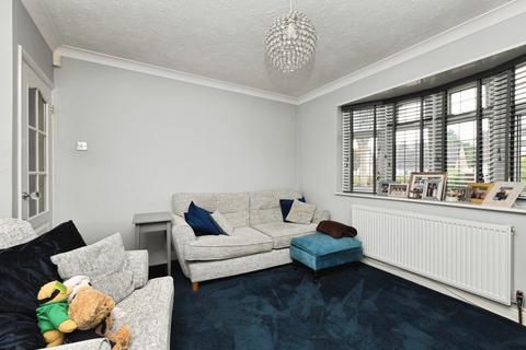 3 bedroom semi-detached house for sale, Hatch Road, Brentwood, CM15